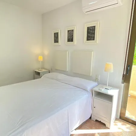 아파트 Urbanizacion La Felicidad El Conserje