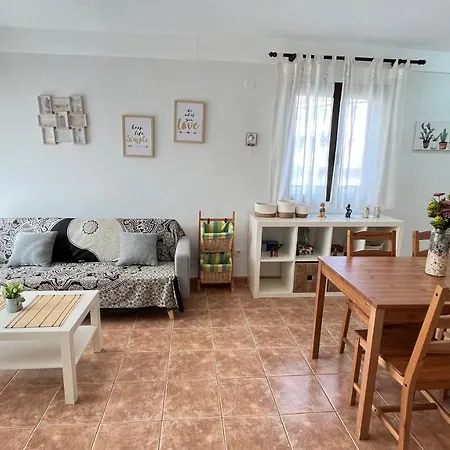 Urbanizacion La Felicidad El Conserje 아파트 *